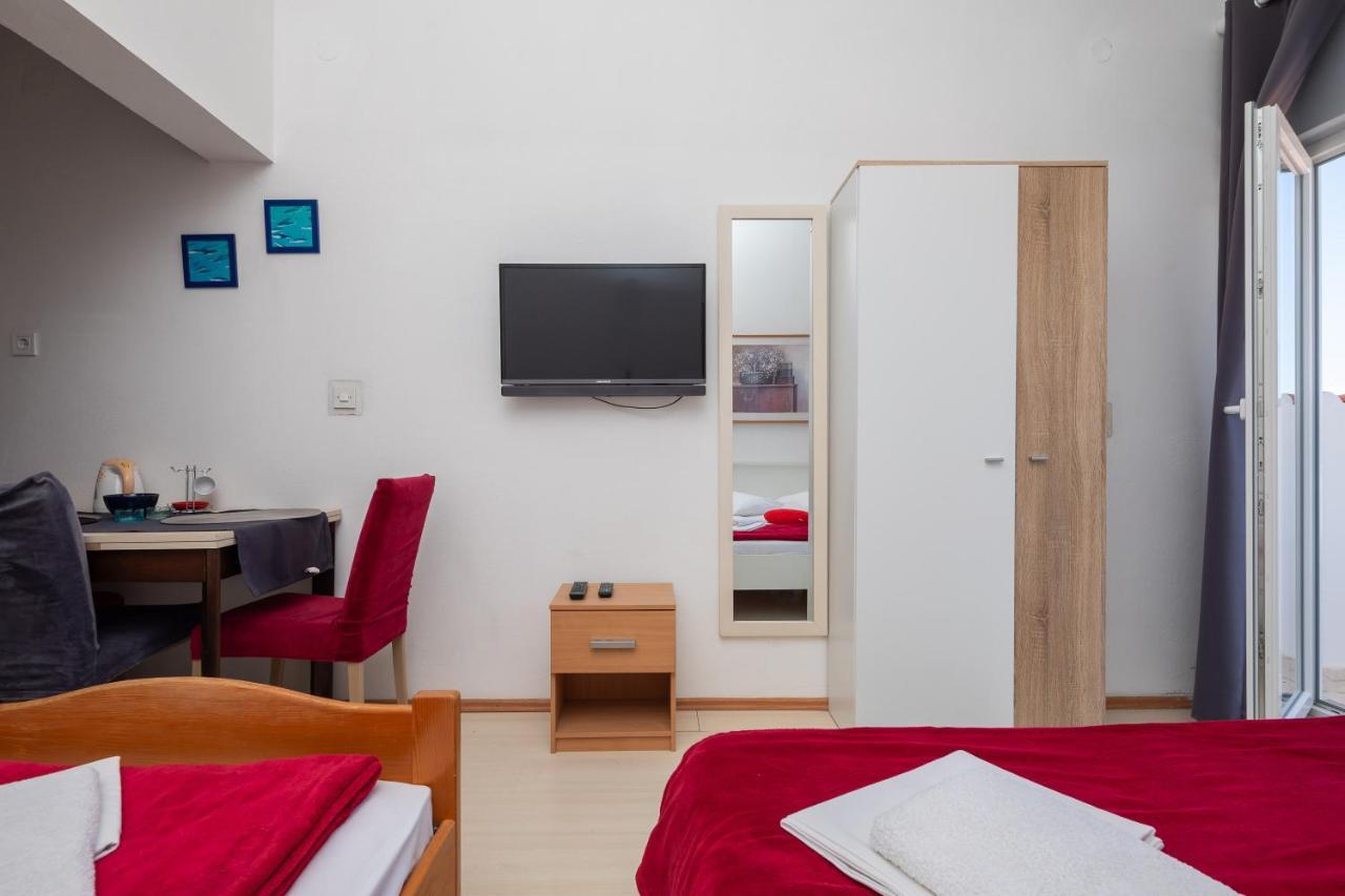 Beach Apartments Borovina Stanici Dış mekan fotoğraf