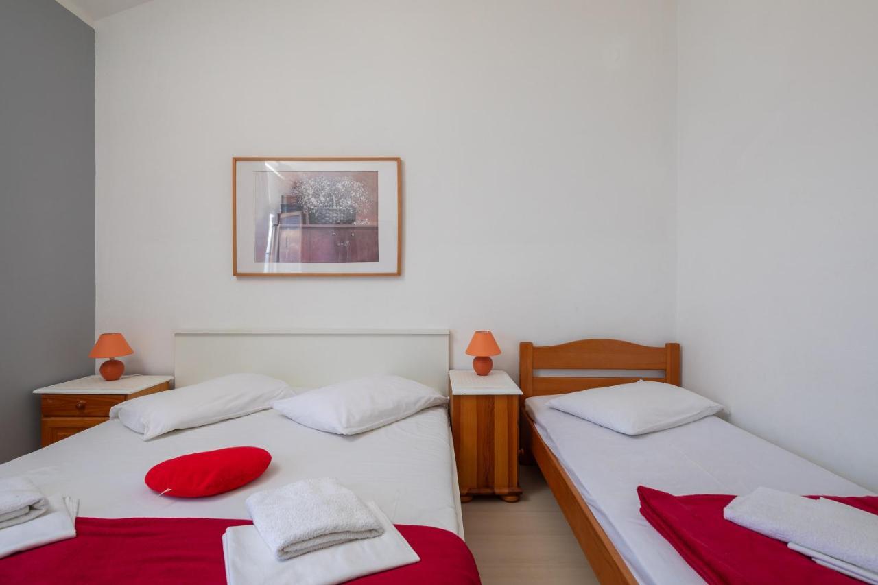 Beach Apartments Borovina Stanici Dış mekan fotoğraf