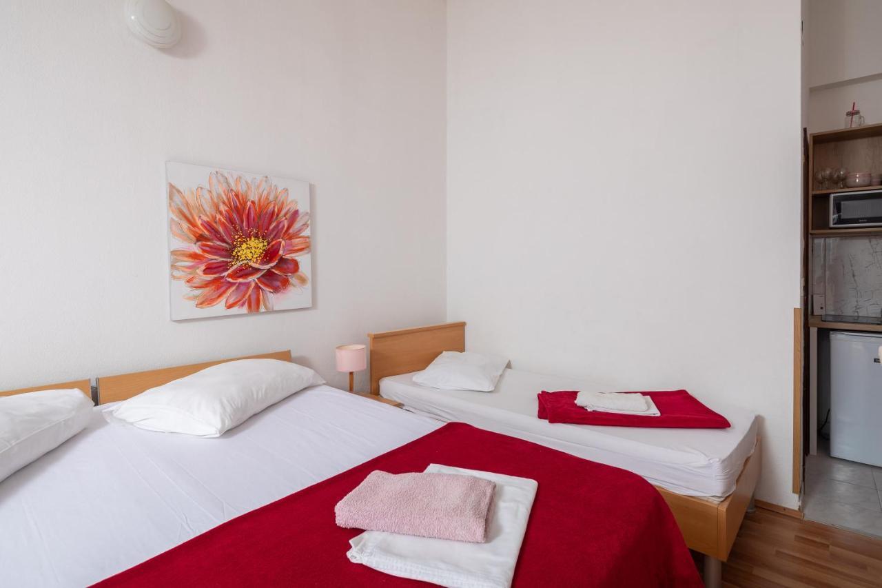 Beach Apartments Borovina Stanici Dış mekan fotoğraf