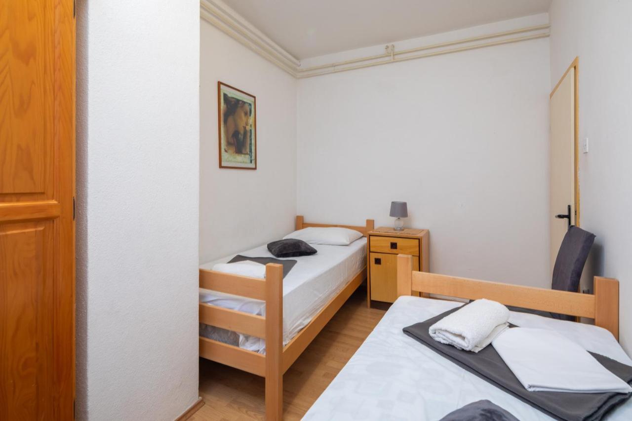 Beach Apartments Borovina Stanici Dış mekan fotoğraf