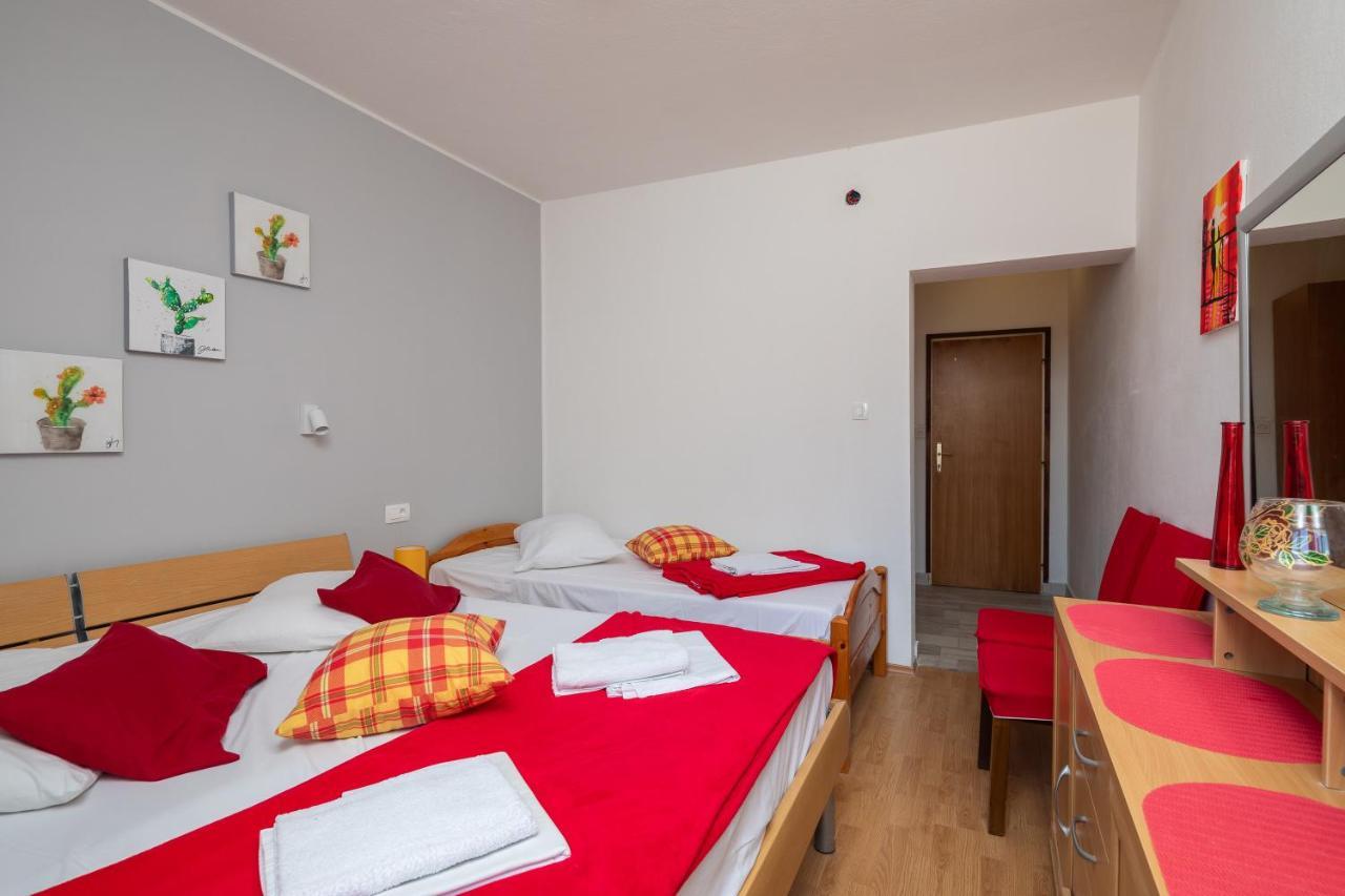 Beach Apartments Borovina Stanici Dış mekan fotoğraf
