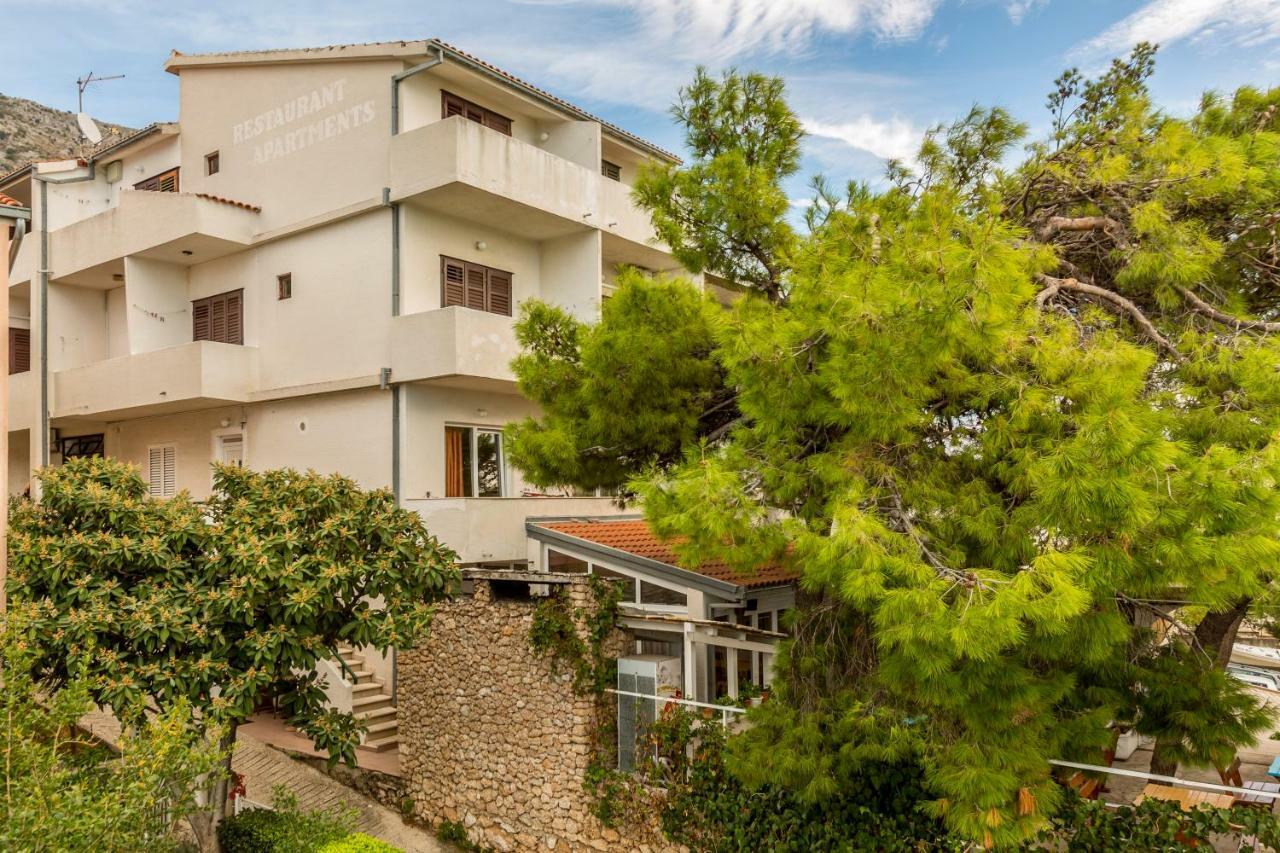 Beach Apartments Borovina Stanici Dış mekan fotoğraf